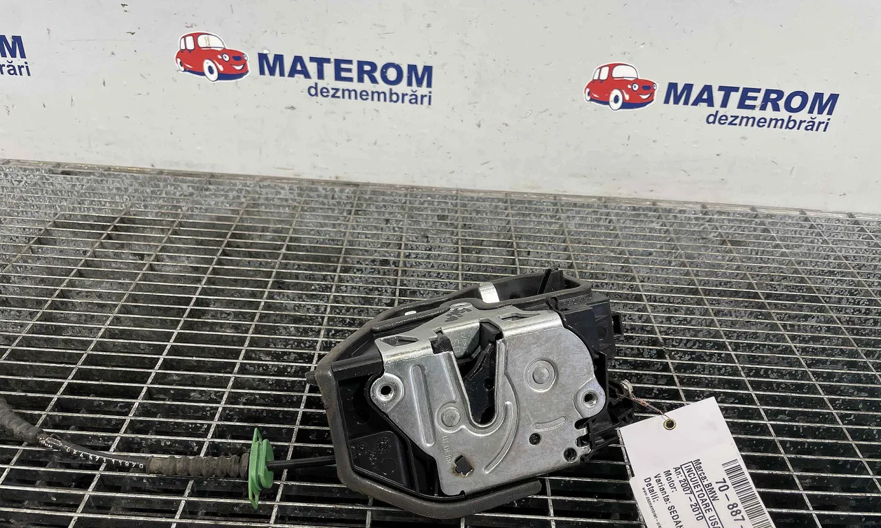 INCUIETOARE USA SPATE STANGA BMW 5 2001-2010