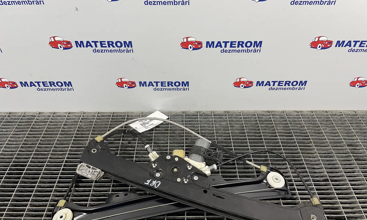 MACARA USA FATA DREAPTA BMW 5 2001-2010
