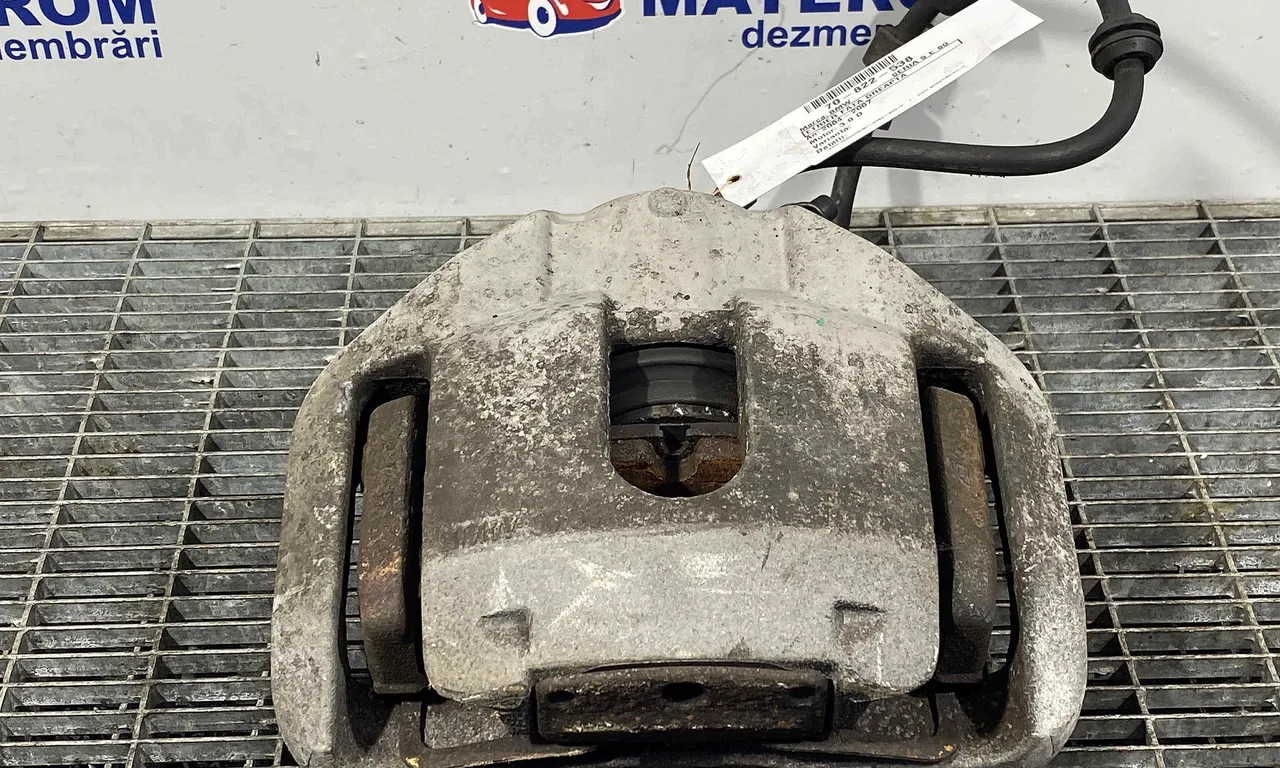 ETRIER FATA DREAPTA BMW 5 2001-2010