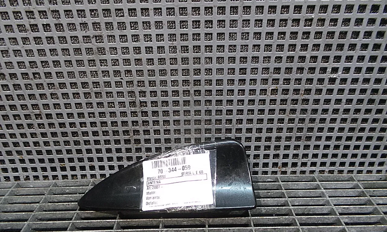 ANTENA BMW 5 2001-2010