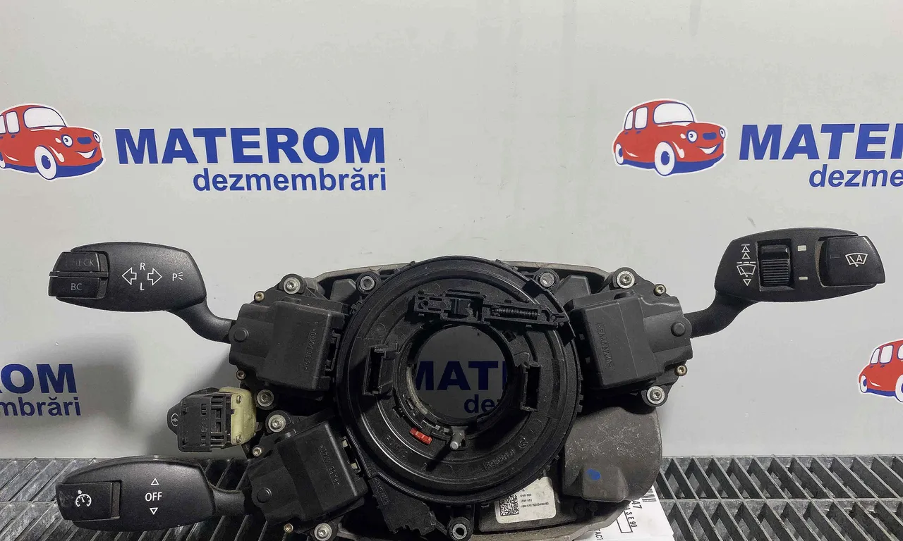 BLOC SEMNALIZARE CU STERGATOR BMW 5 2001-2010