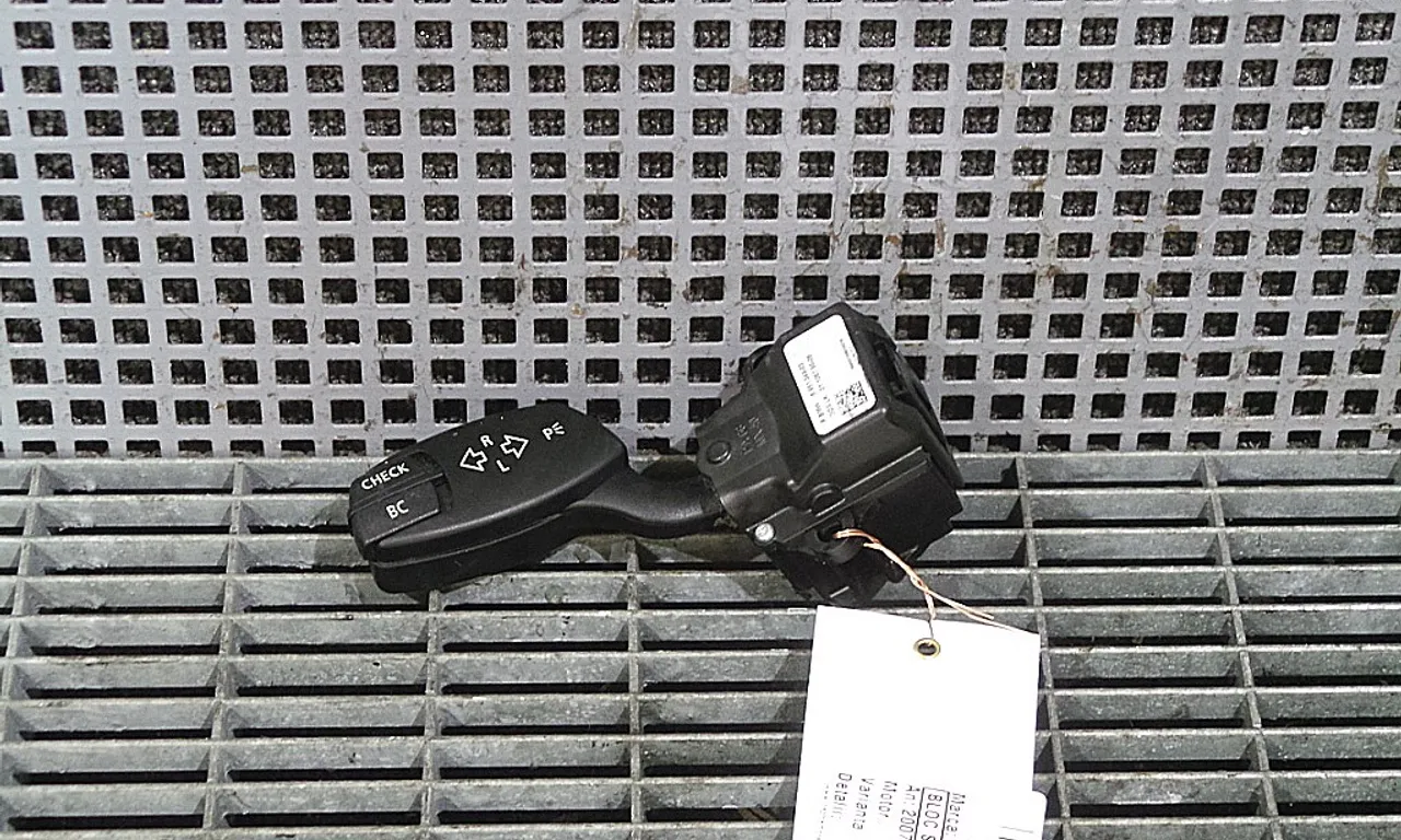 BLOC SEMNALIZARE BMW 5 2001-2010