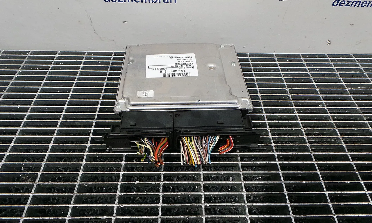 CALCULATOR MOTOR BMW 5 2001-2010