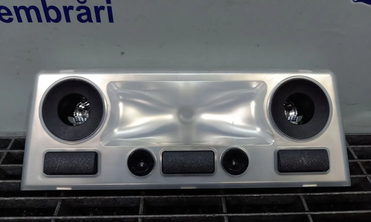 LAMPA PLAFONIERA BMW 5 2001-2010