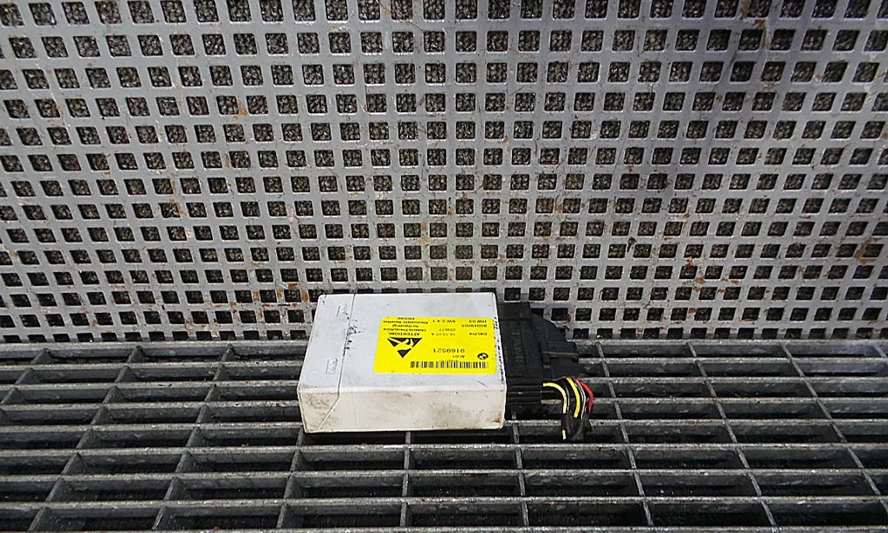 MODUL CONTROL CENTRAL BMW 5 2001-2010