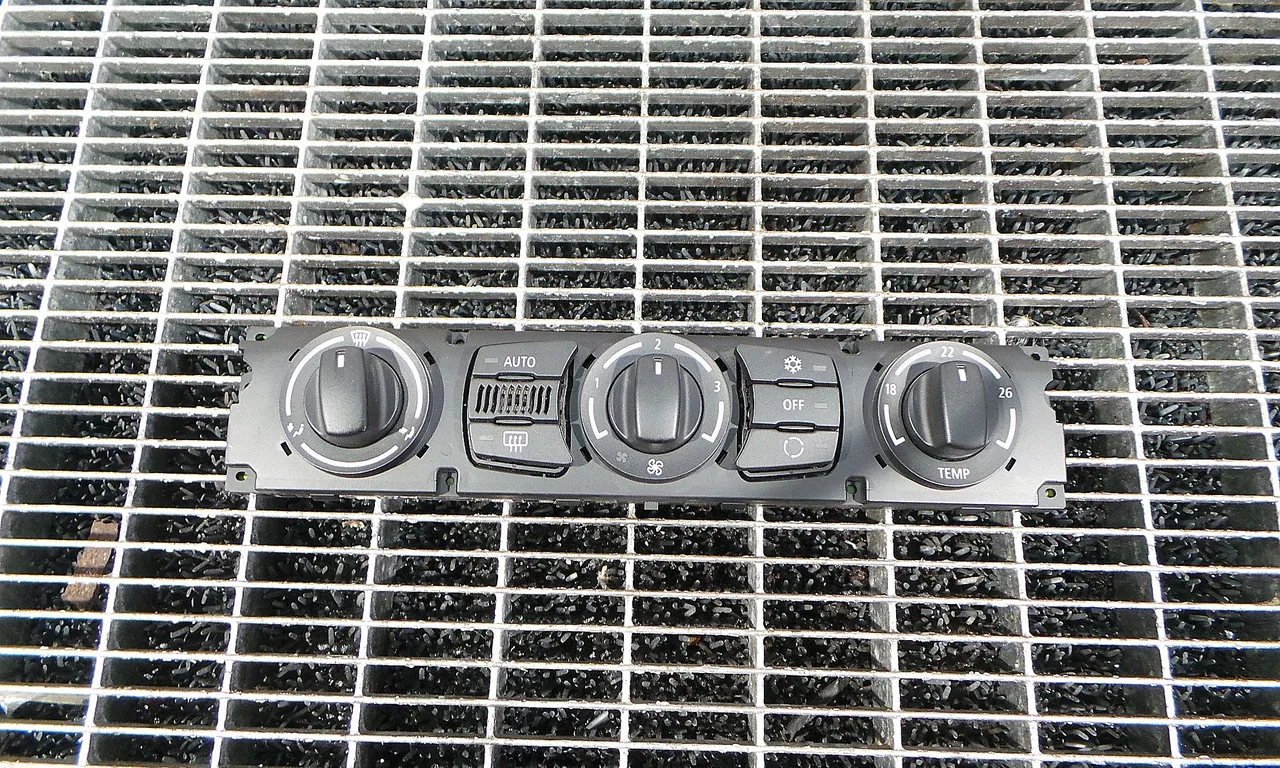 TABLOU COMANDA INCALZIRE BMW 5 2001-2010