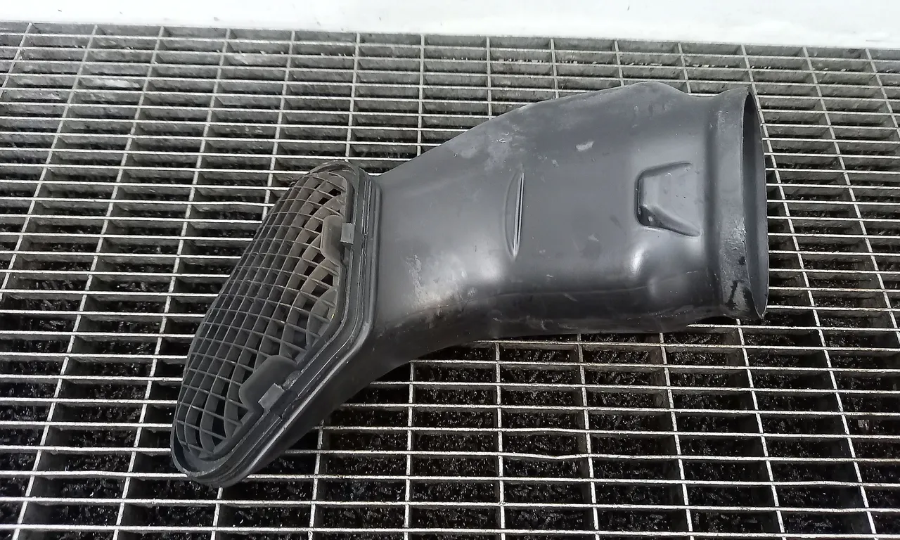 FURTUN ADMISIE AER BMW 5 2001-2010
