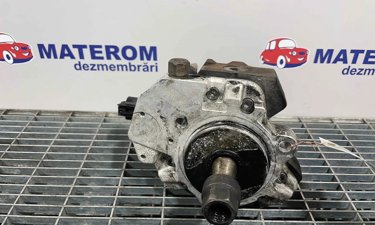 POMPA INALTA PRESIUNE BMW 5 2001-2010
