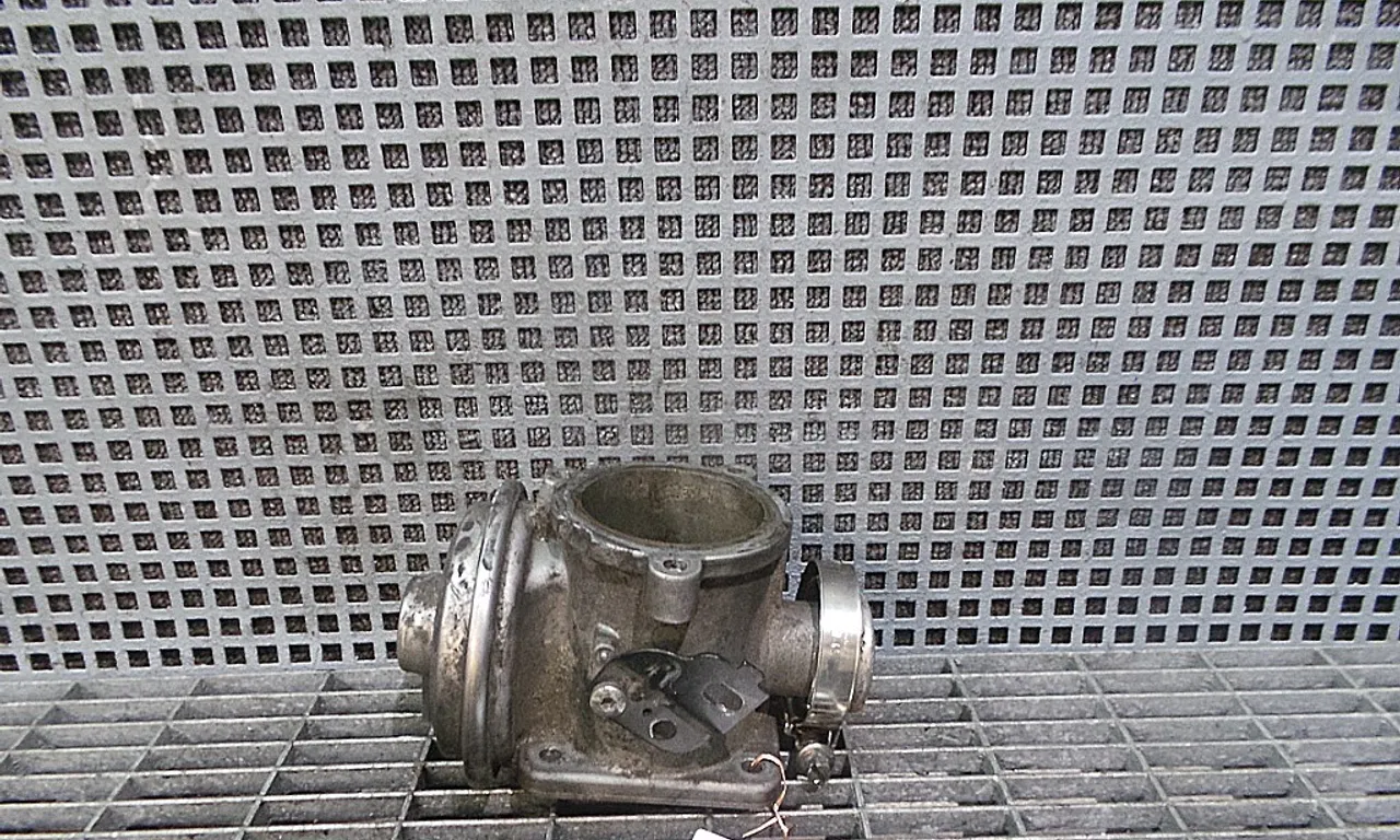 SUPAPA EGR BMW 5 2001-2010