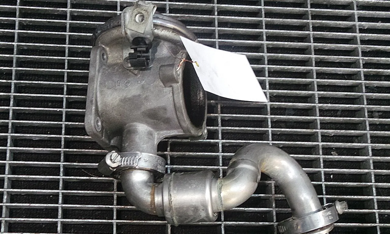 SUPAPA EGR BMW 5 2001-2010
