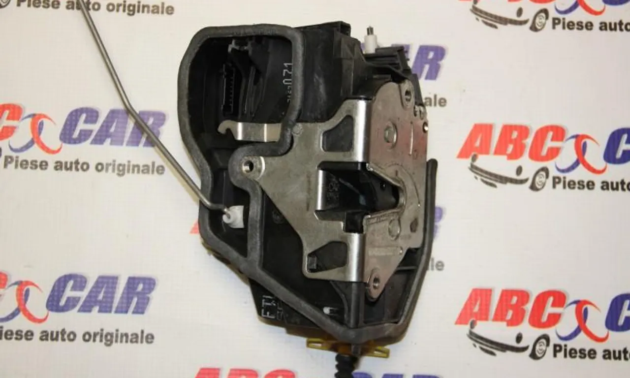 Broasca usa stanga fata BMW 5 2004-2010