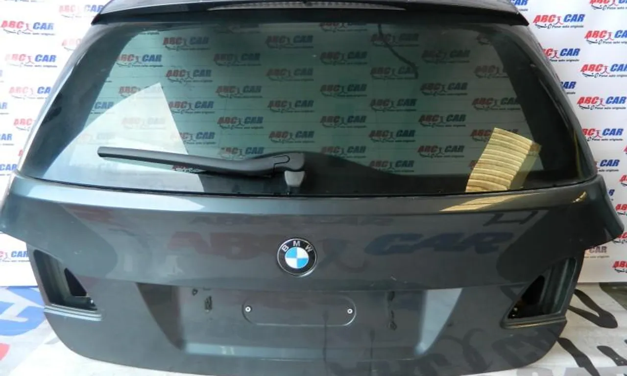 Haion cu luneta BMW 5 2004-2010