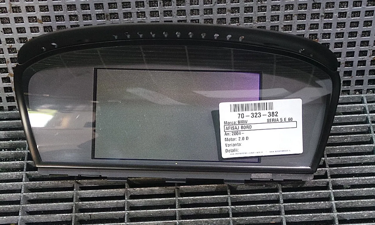 AFISAJ BORD BMW 5 2004-2010