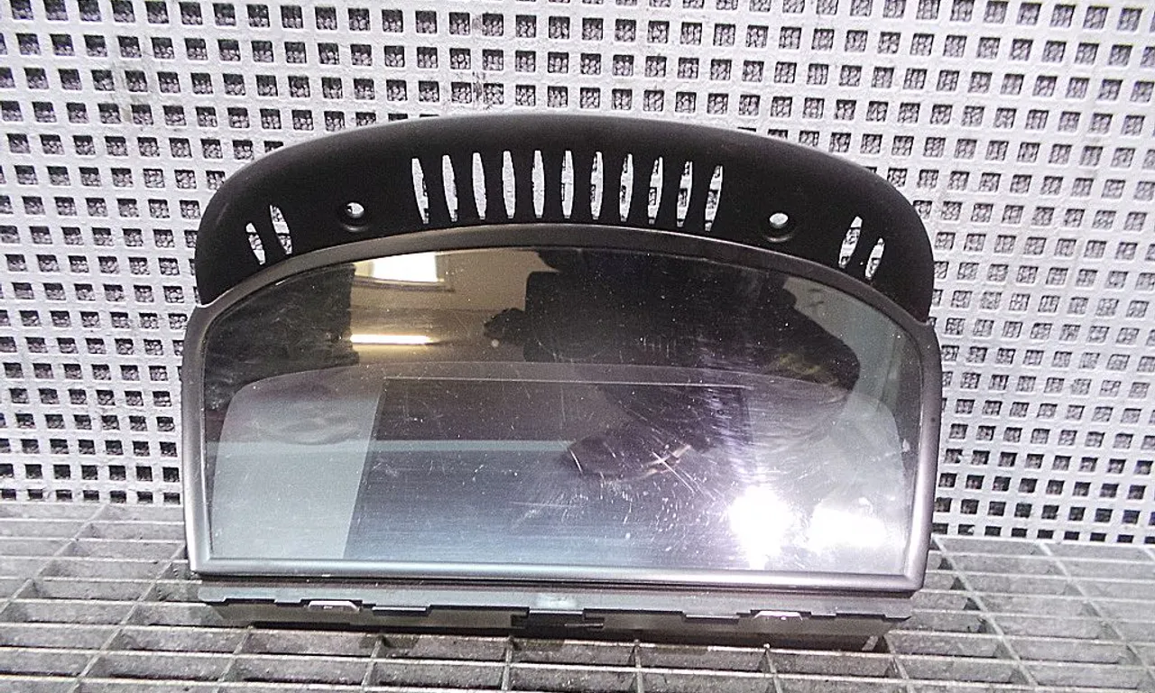 AFISAJ BORD BMW 5 2004-2010