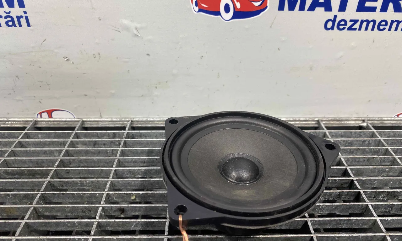 DIFUZOR AUDIO BMW 5 2004-2010