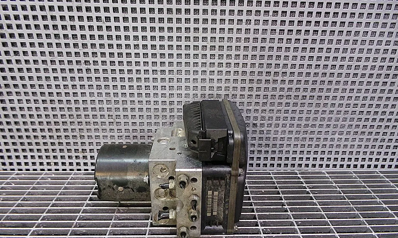UNITATE ABS BMW 5 2004-2010