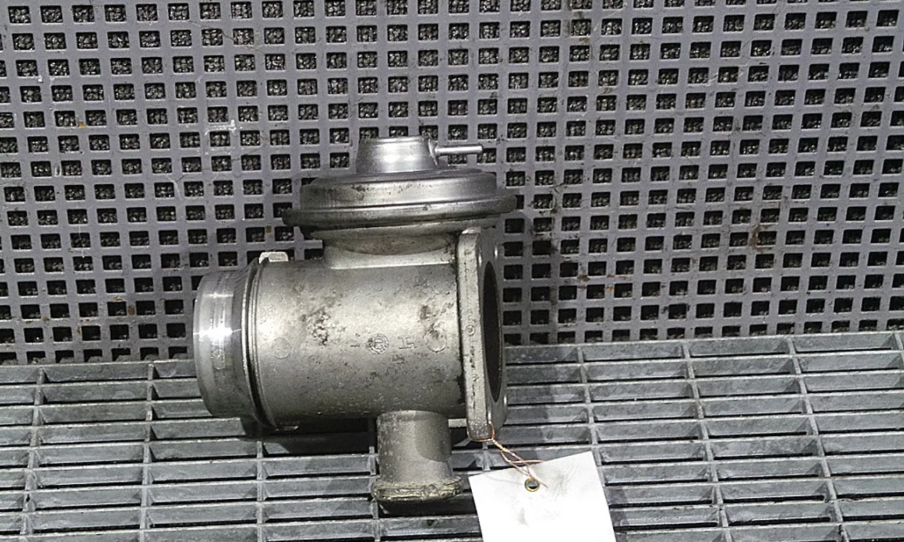 SUPAPA EGR BMW 5 2004-2010