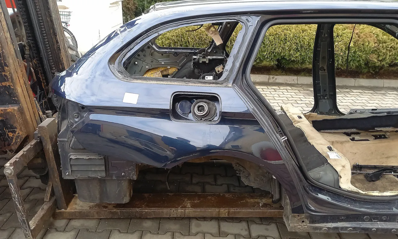 ARIPA SPATE DREAPTA BMW 5 2009-2016