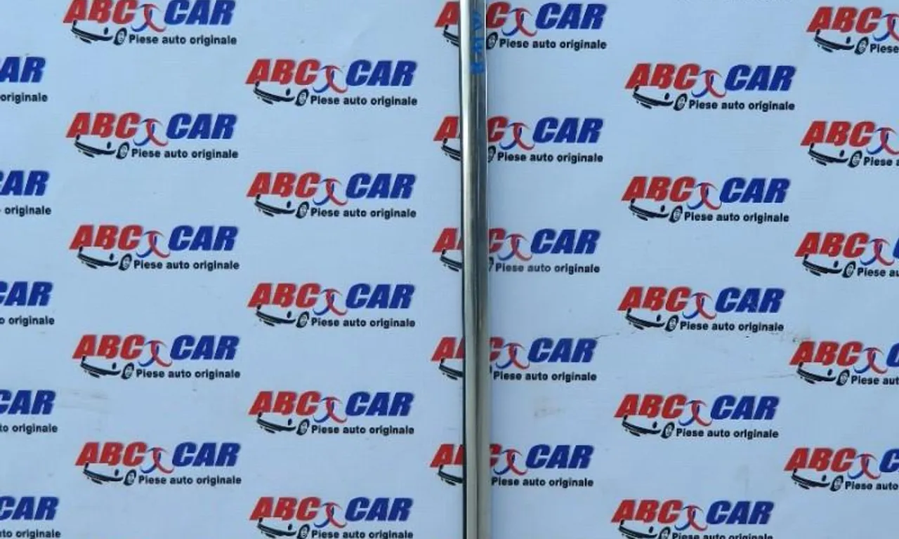 Bandou cromat usa dreapta fata BMW 5 2009-2016