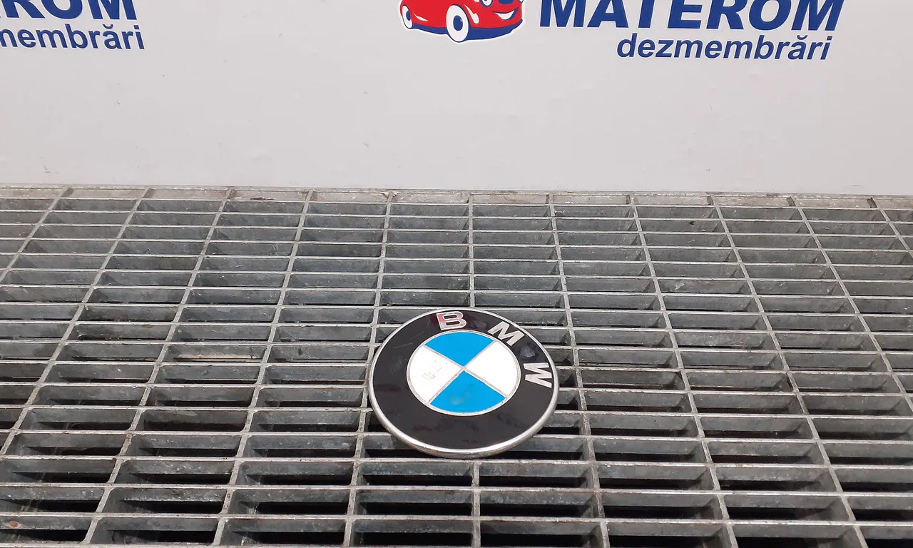 EMBLEMA BMW 5 2009-2016