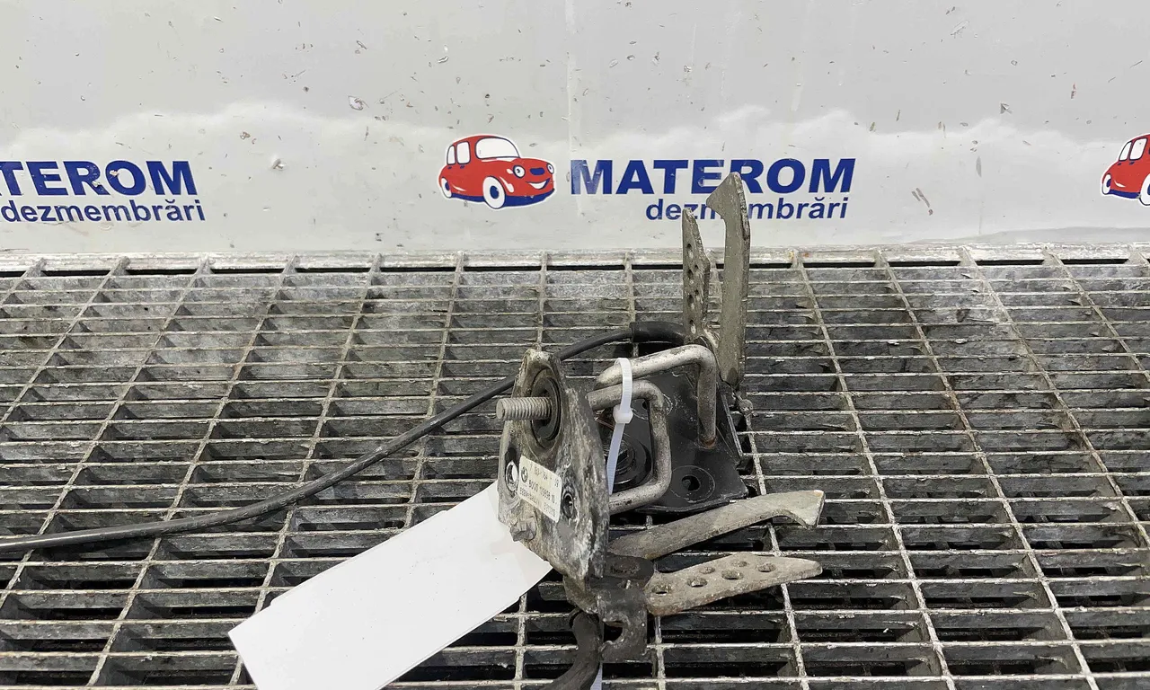 INCUIETOARE CAPOTA FATA BMW 5 2009-2016