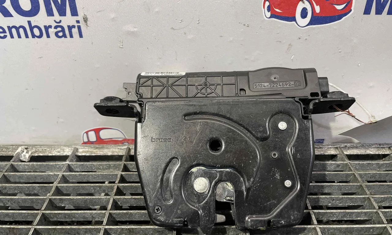 INCUIETOARE CAPOTA SPATE BMW 5 2009-2016