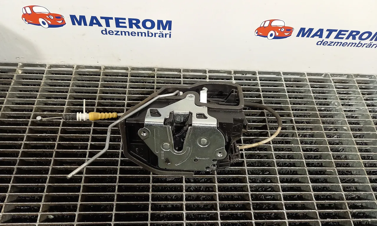 INCUIETOARE USA FATA STANGA BMW 5 2009-2016