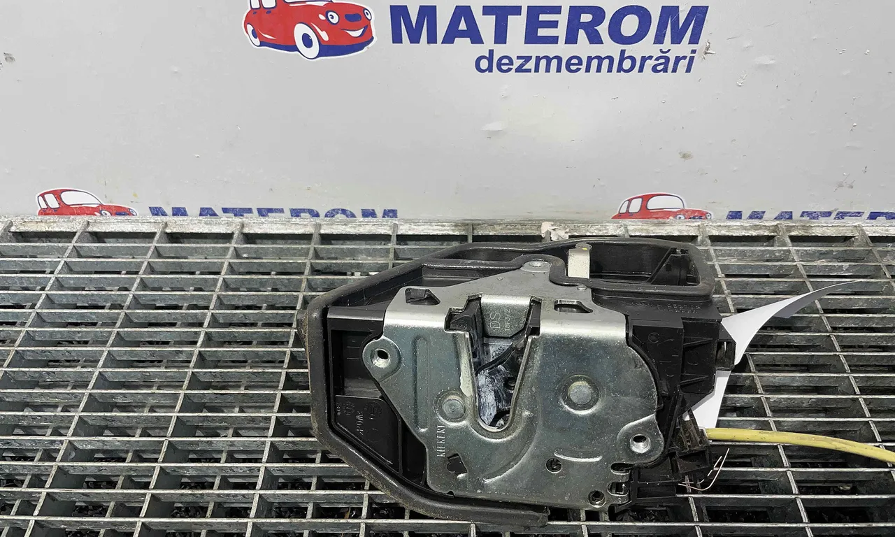 INCUIETOARE USA FATA STANGA BMW 5 2009-2016