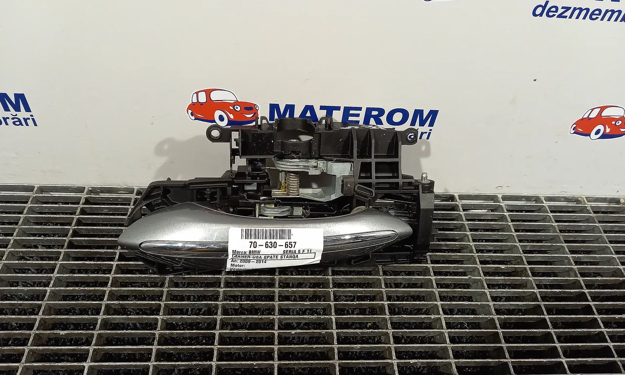 MANER USA SPATE STANGA BMW 5 2009-2016