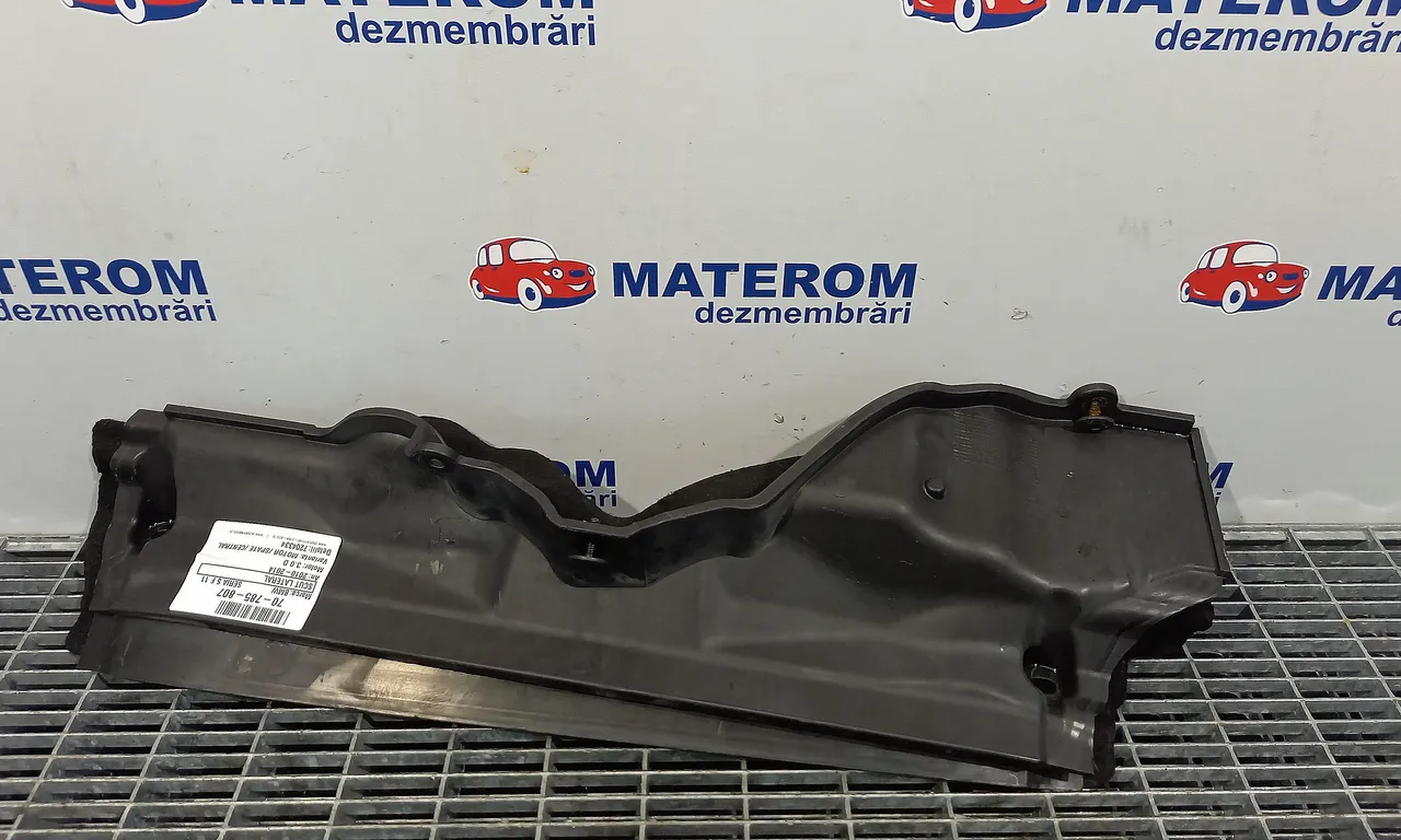 SCUT LATERAL BMW 5 2009-2016