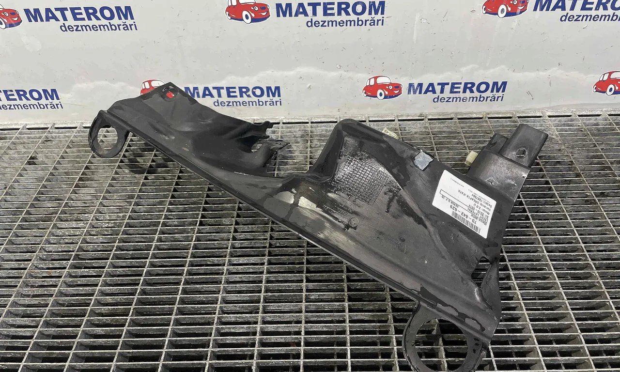 SCUT LATERAL BMW 5 2009-2016
