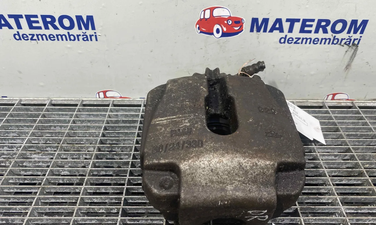 ETRIER FATA DREAPTA BMW 5 2009-2016