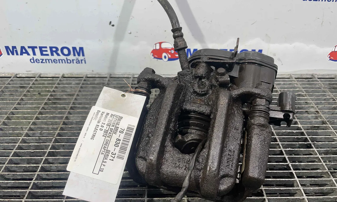 ETRIER SPATE DREAPTA BMW 5 2009-2016