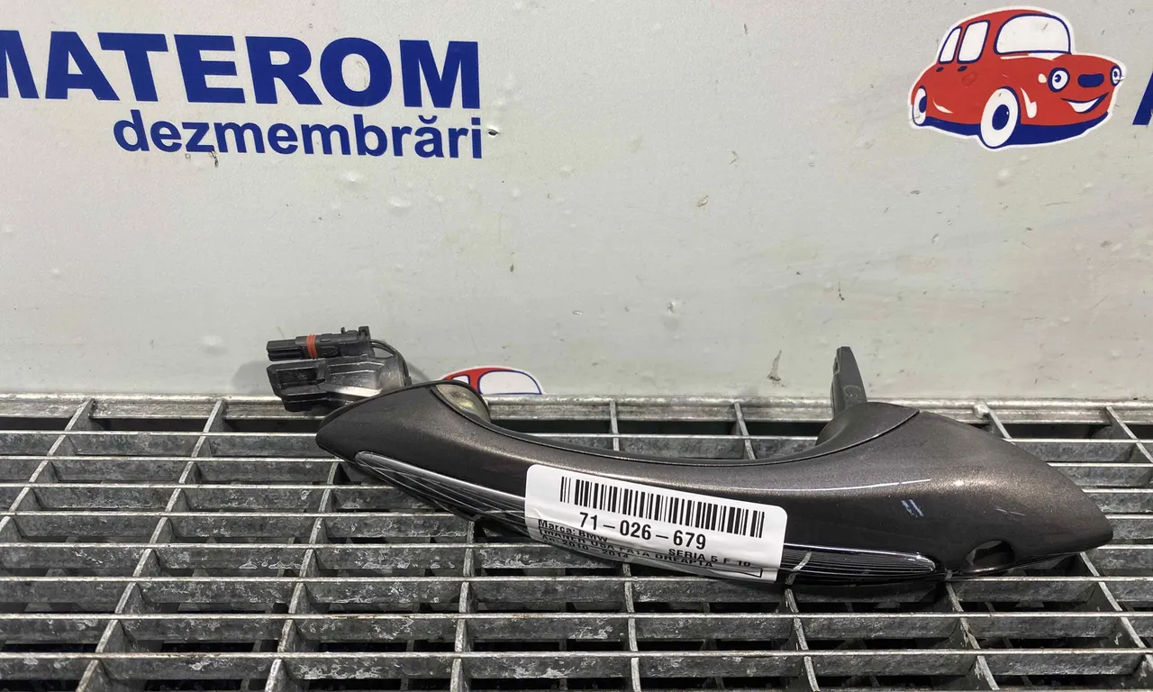 MANER USA FATA DREAPTA BMW 5 2009-2016