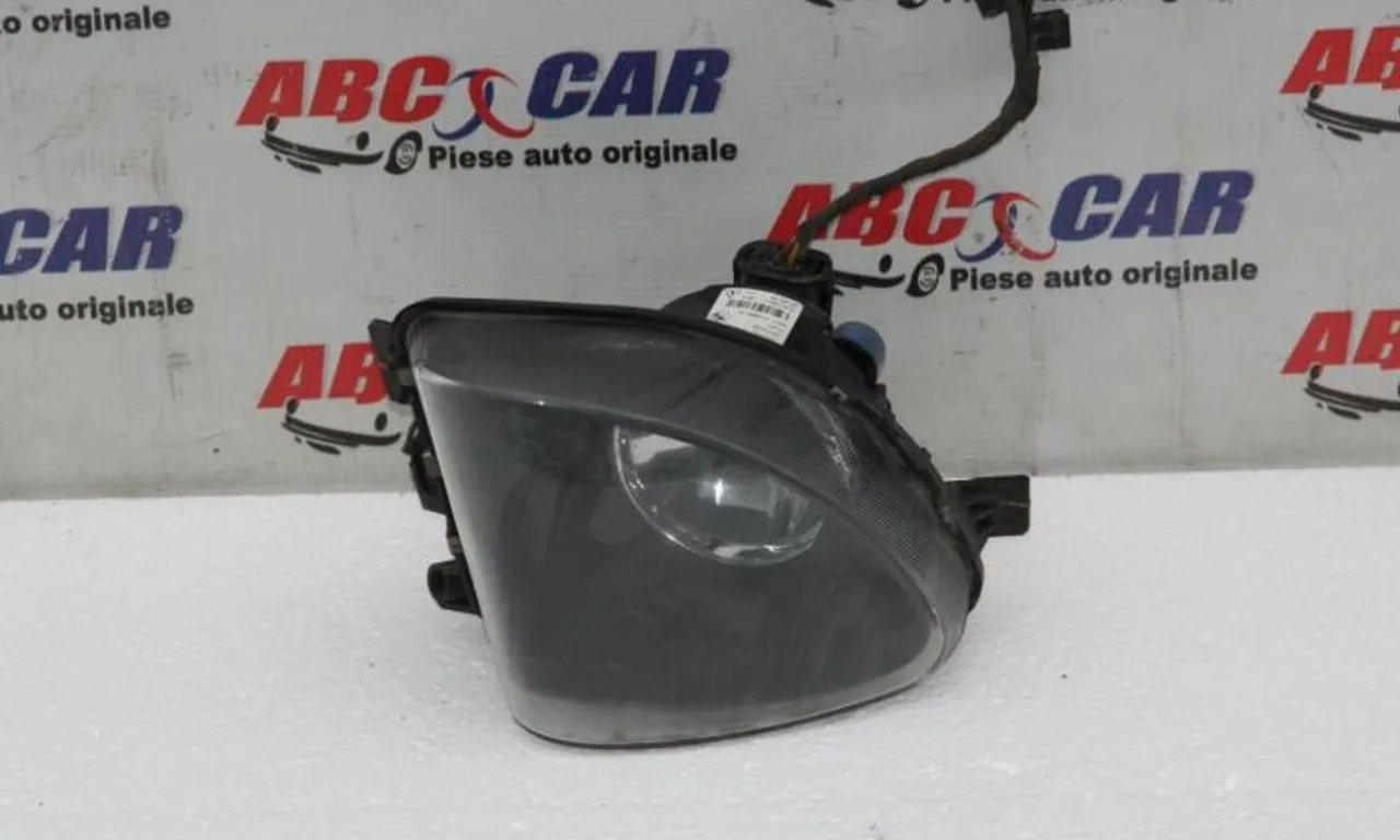 Proiector dreapta BMW 5 2009-2016