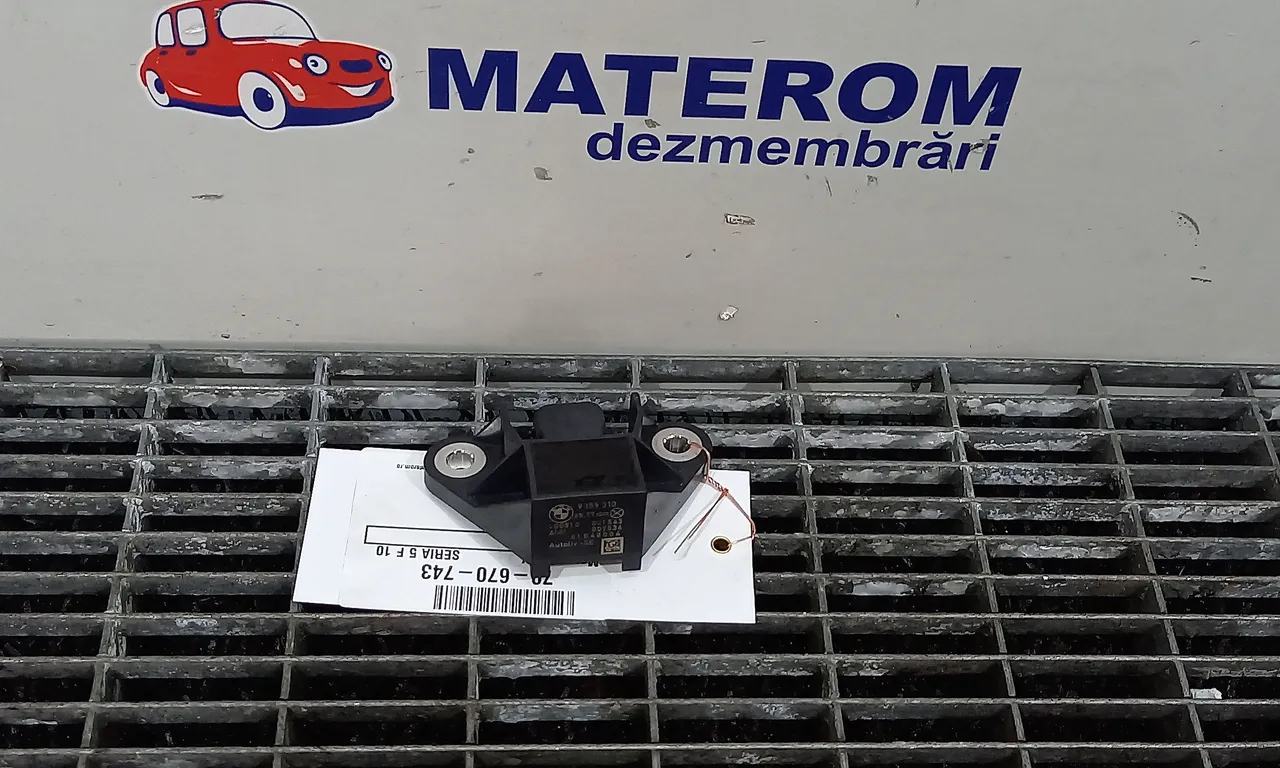 SENZOR IMPACT BMW 5 2009-2016