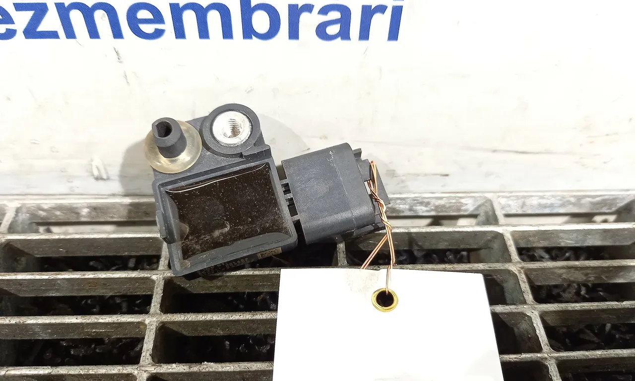 SENZOR IMPACT BMW 5 2009-2016