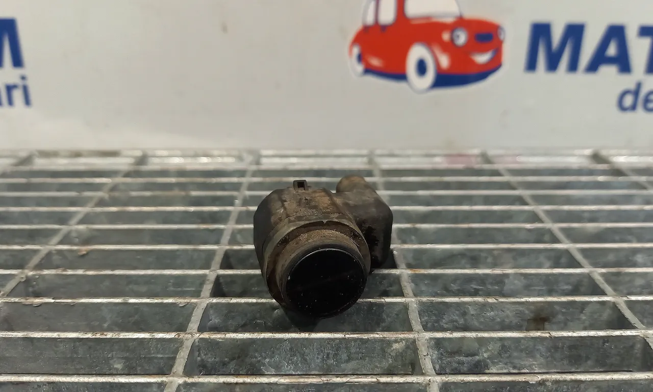 SENZOR PARCARE FATA BMW 5 2009-2016