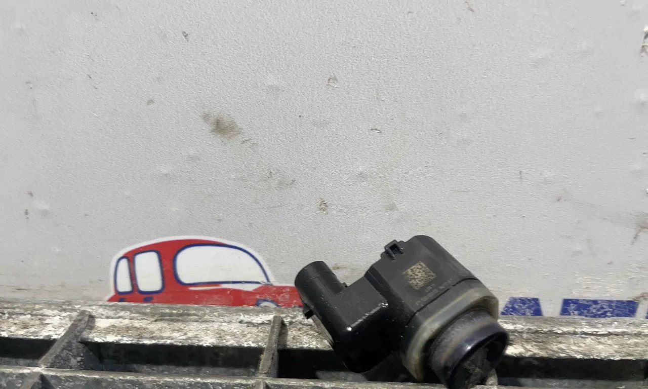 SENZOR PARCARE FATA BMW 5 2009-2016