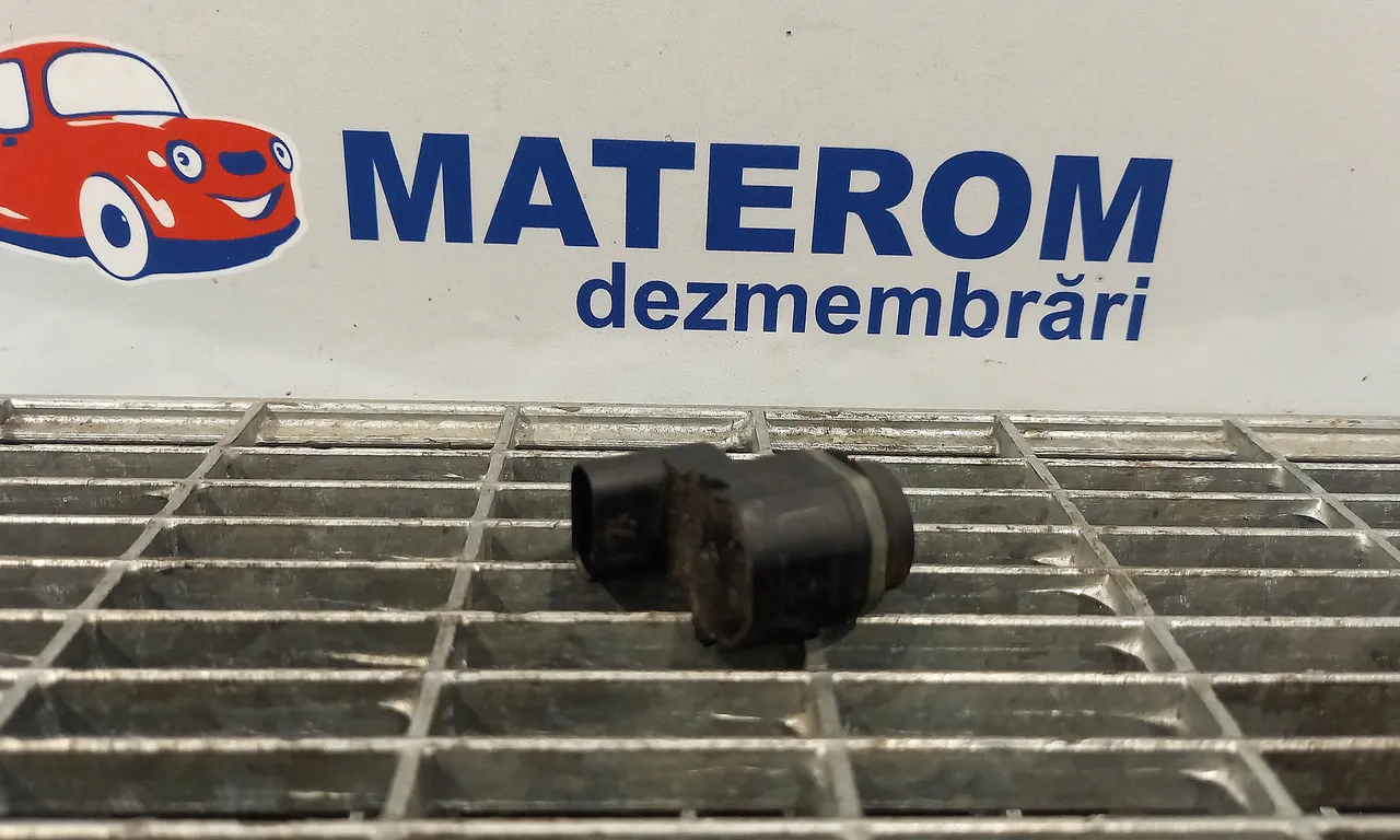 SENZOR PARCARE SPATE BMW 5 2009-2016