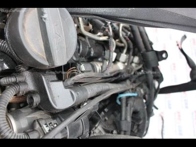 Rampa injectoare BMW 5 2009-2016 oe 0445214315, vedere frontata