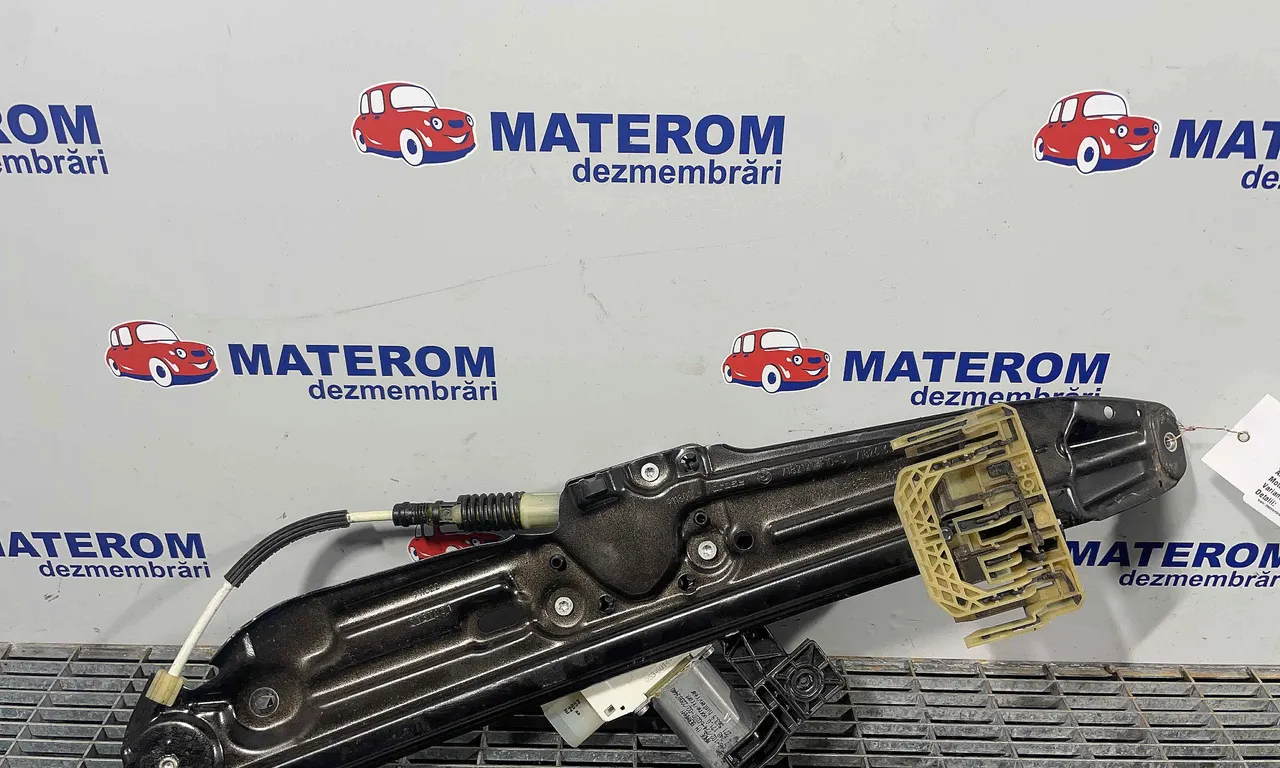 MACARA USA SPATE STANGA BMW 5 2009-2017