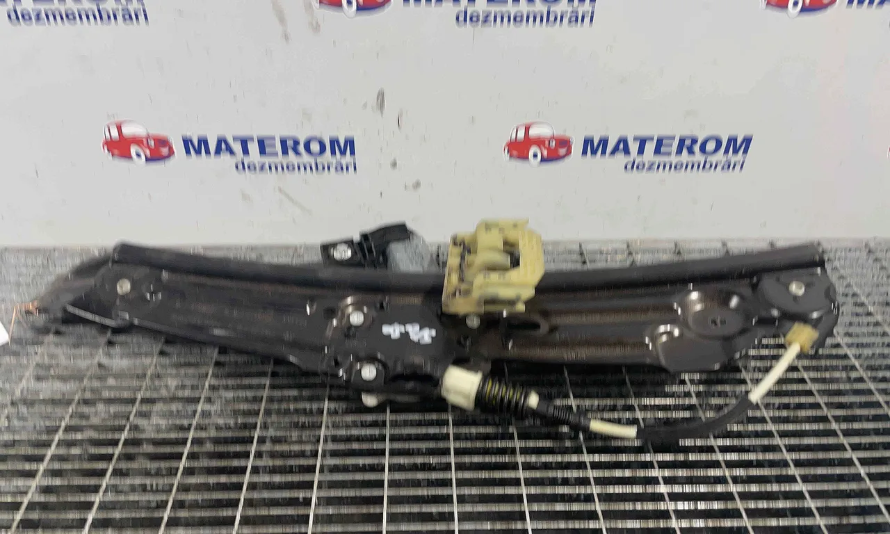 MACARA USA SPATE STANGA BMW 5 2009-2017