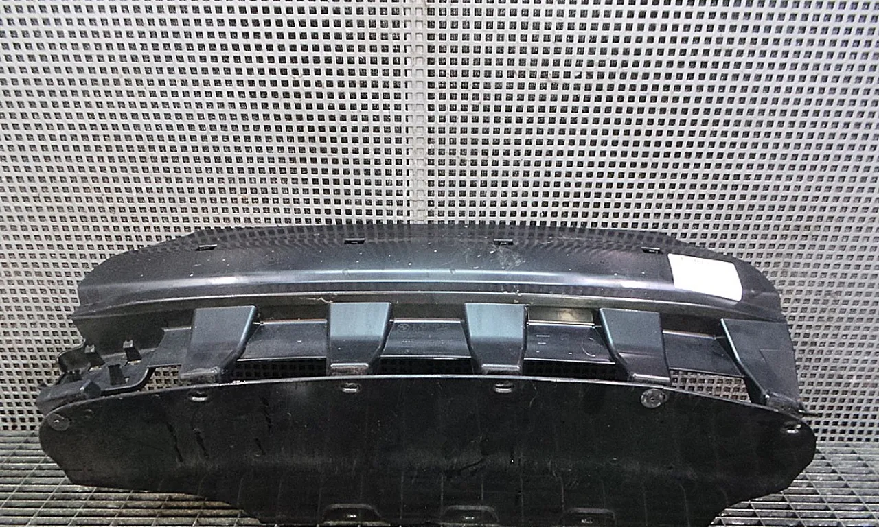 ORNAMENT SUB BARA FATA BMW 5 2009-2017
