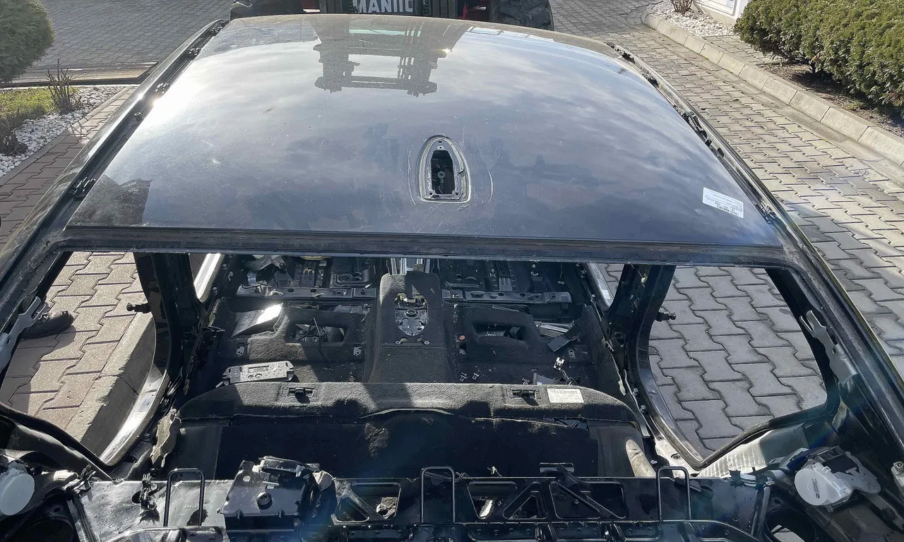 PAVILION BMW 5 2009-2017