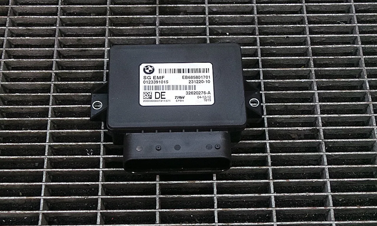 CALCULATOR FRANA DE MANA BMW 5 2009-2017