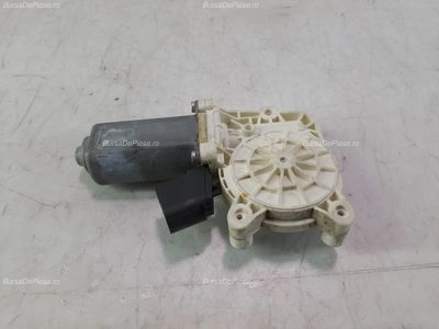 Motoras macara geam dreapta spate