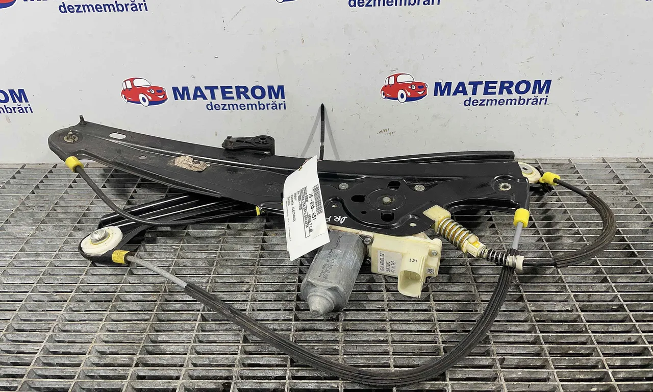 MACARA USA FATA DREAPTA BMW 7 2001-2009
