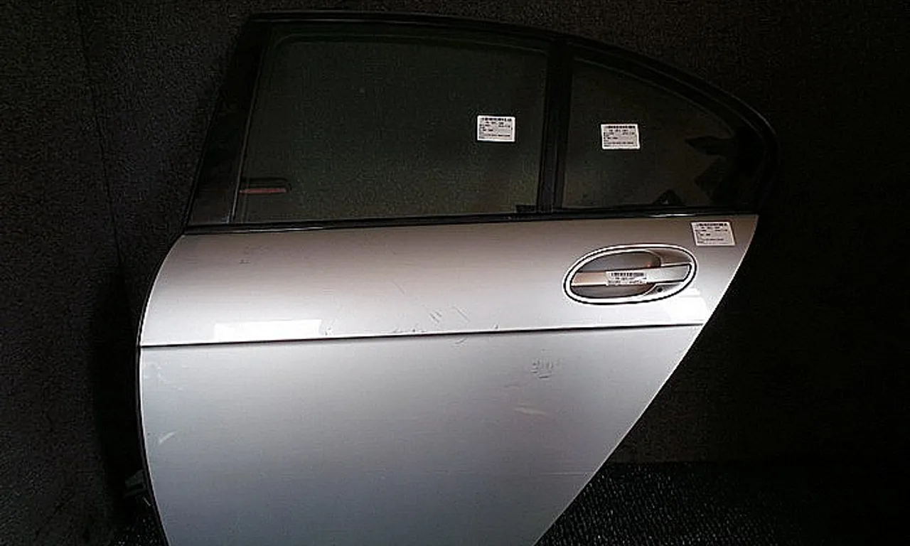 USA SPATE STANGA BMW 7 2001-2009