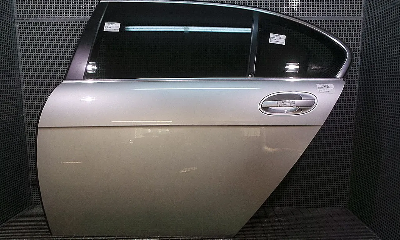 USA SPATE STANGA BMW 7 2001-2009